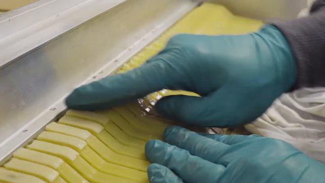 Tech Tip | Removing Hammer Cam Felt on Rhodes Piano смотреть онлайн