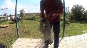 Как набрать и забросить кастинговую сеть.