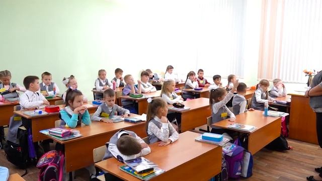1 ДЕНЬ В ШКОЛЕ ПЕРВОКЛАССНИКА!