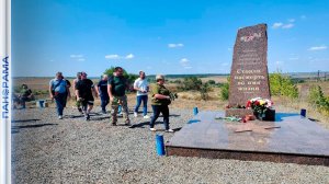 Стояли насмерть во имя жизни: в Троицко-Харцызске почтили память первых погибших ополченцев Донбасса