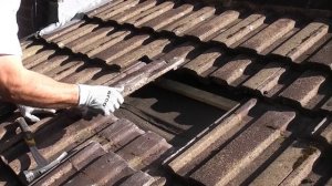 How to replace an interlocking roof tile