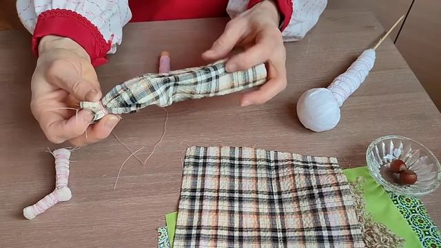 Мастер-класс "Славянская лоскутная кукла-оберег "Бойцовый куклак". Клуб "Малеевский" (г.о. Клин)