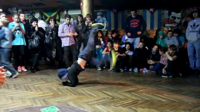 Polyana vs Rusick (Главное не зазнаться) смотреть онлайн