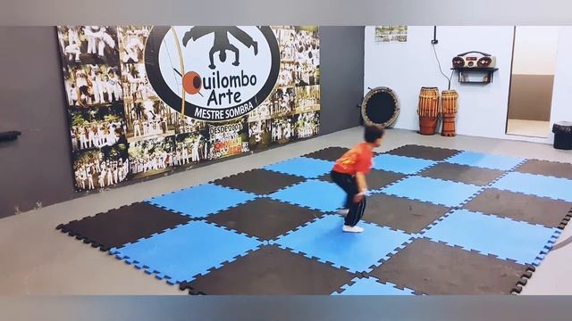 Aula de capoeira para crianças - CT KIDS QUILOMBO ARTE смотреть онлайн