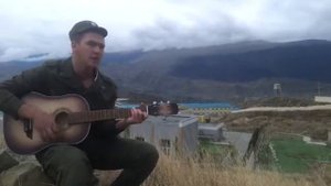 Песня под гитару-С днем рождения мама