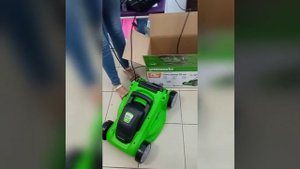 Купили газонокосилку на Wildberries, проверили в пункте выдачи.