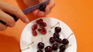 Канадская самоопыляющаяся черешня Sunburst (Санбёрст, Санбурст), когда полностью созрела