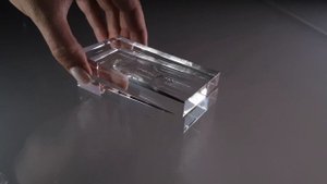 УФ клей для оргстекла ADIEN. Склейка поверхностей