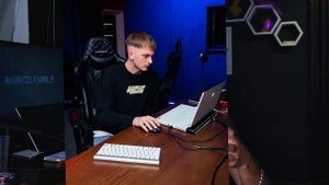 ХВАТИТ БЫТЬ БЕДНЫМ БИТМЕЙКЕРОМ - КАК ПРОДАВАТЬ БИТЫ В 2024