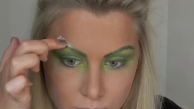 poison ivy makeup tutorial смотреть онлайн