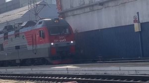 Отправление эп1м 684 с пассажирским поездом 359 Адлер-Калининград