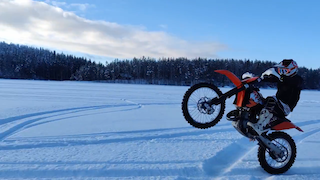 Хард эндуро зима, на шипах по льду на ктм смотреть онлайн