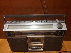 Vintage-Hitachi-TRK-8270H-Boombox-Ghetto-Blaster-JAPAN-редкий аппарат.