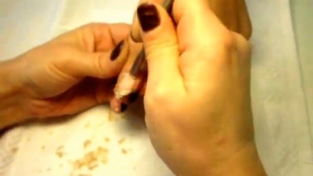 Снятия гель-лакового покрытия (Shellac, CND) смотреть онлайн