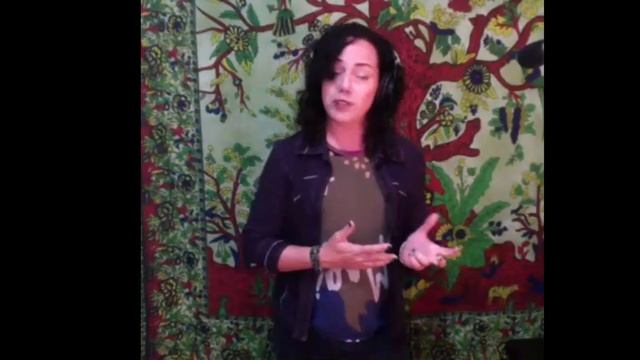 "My Stolen Guitar", a story by Eliane Delage смотреть онлайн