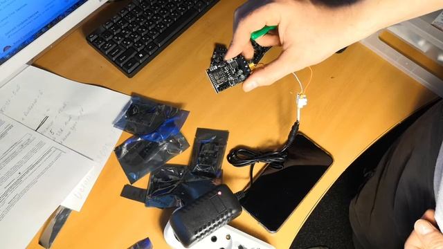 10 Sinilink vs. 1 eWeLink смотреть онлайн