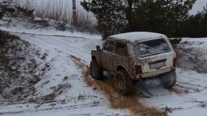 Нива на 33 колесах- порвал машину на первой же горке