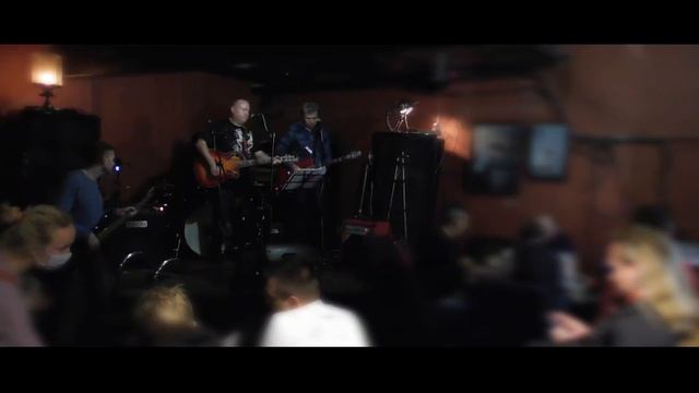 Музыка песни хиты стихи Куликов Дмитрий женщина осень полярные псы смотреть онлайн