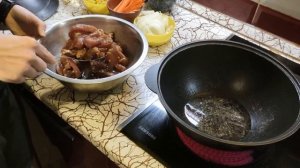 Мясо по тайски с овощами в казане - рецепт из Тайланда.