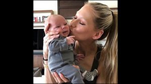 Анна Курникова показала идиллию с подросшей дочерью