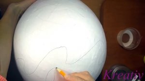 Как сделать Большой Киндер Сюрприз для подарков своими руками