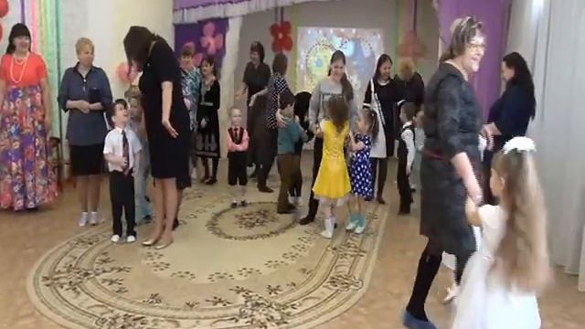 игра с мамами смотреть онлайн