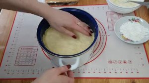 Нежные, как пух,  очень вкусные  ВАТРУШКИ со сметанным соусом.