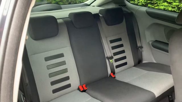 Ford Focus Zetec S смотреть онлайн