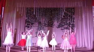 Новогодний танец-Новогоднее настроение.Эстрадный,современный.