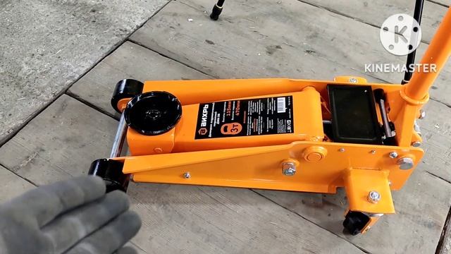 ? МОЩНЫЙ ДОМКРАТ В ГАРАЖ ВИХРЬ ДМК-3Б. РАСПАКОВКА смотреть онлайн