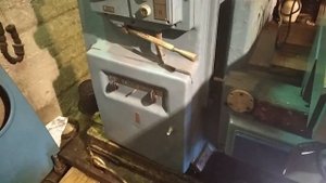 6р82ш. Головки,рукоятки,проводка,пуск подач.