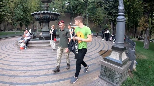 ?ГОВОРИМ О ЗАЩИТЕ. НА МОНОКОЛЕСЕ В ДЕНЬ РЕПЕТИЦИИ ПАРАДА КО ДНЮ НЕЗАВИСИМОСТИ смотреть онлайн