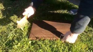 Браширование древесины. Красивая полка из тёмного дерева.