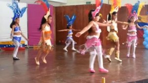 Gabriela bailando Samba Magdalena