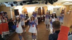 В синем море в белой пене (в корпоративе)