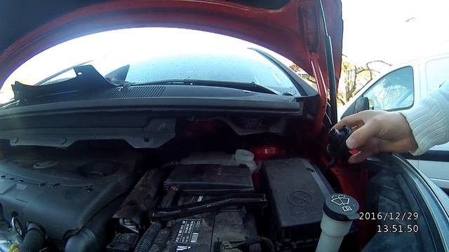 Vauxhall Zafira C Tourer Coolant Expansion Tank Top Up Location смотреть онлайн