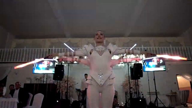 Пиксельное шоу "Щелкунчик" led show, pixel show, fire show, drum show, circus ILLIZIUM show смотреть онлайн