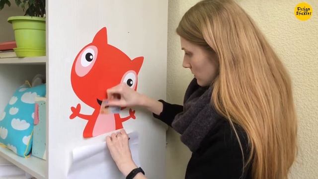 Декоративная наклейка на стену в детскую «Прятки». Как наклеить? смотреть онлайн