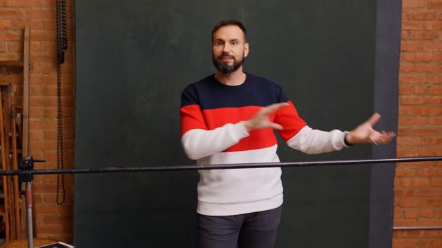 4 Ways to Hang a Backdrop including a corner and all the hardware you need to do it! смотреть онлайн