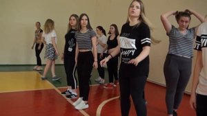 82 школа физкультура 11 класс