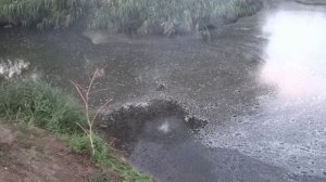 ПЕТАРДА+РЕКА,Тест бомбочек в воде и под водой.mp4