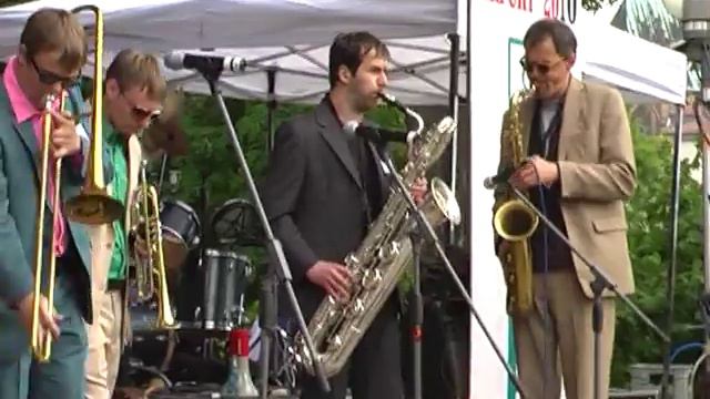 Top Dog Brass Band - Blow Fish Funk - New Orleans Music Festival - Erfurt 2010 - 3/4 смотреть онлайн