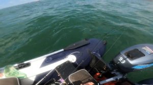 Рыбалка. Щитовая. Не маленькие волны. Камбала. 4K.