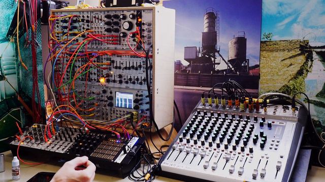 Technische - DYSbomb (Experimental Acid Challenge) смотреть онлайн