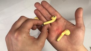 Видео обзор: Беспроводные наушники bluetooth-наушники i12 5.0 с кейсом. Цвет: желтый