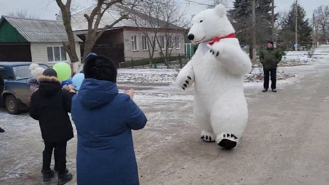 Бабушка поздравила Внучка с Д.Р