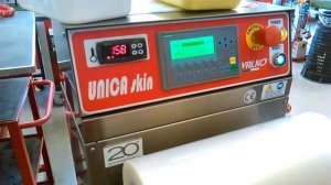 ВАКУУМНЫЙ УПАКОВОЧНЫЙ АППАРАТ, ОБОРУДОВАНИЕ СКИН УПАКОВКИ МЯСА DARFRESH В СКИН ПЛЁНКУ, МАШИНА