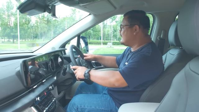 KIA GRAND CARNIVAL CKD | MPV SEDAP TAPI LAGI MAHAL !!! смотреть онлайн