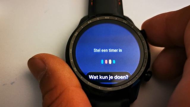 Google Assistant on my Ticwatch pro3 - in a dutch voice смотреть онлайн