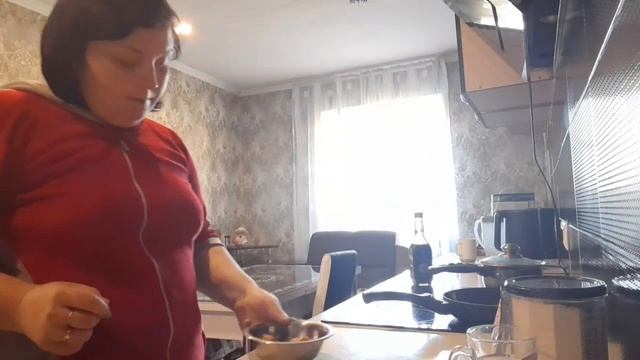 Овсяноблін. Прибирання кухні.  Екскурсія по дому .
